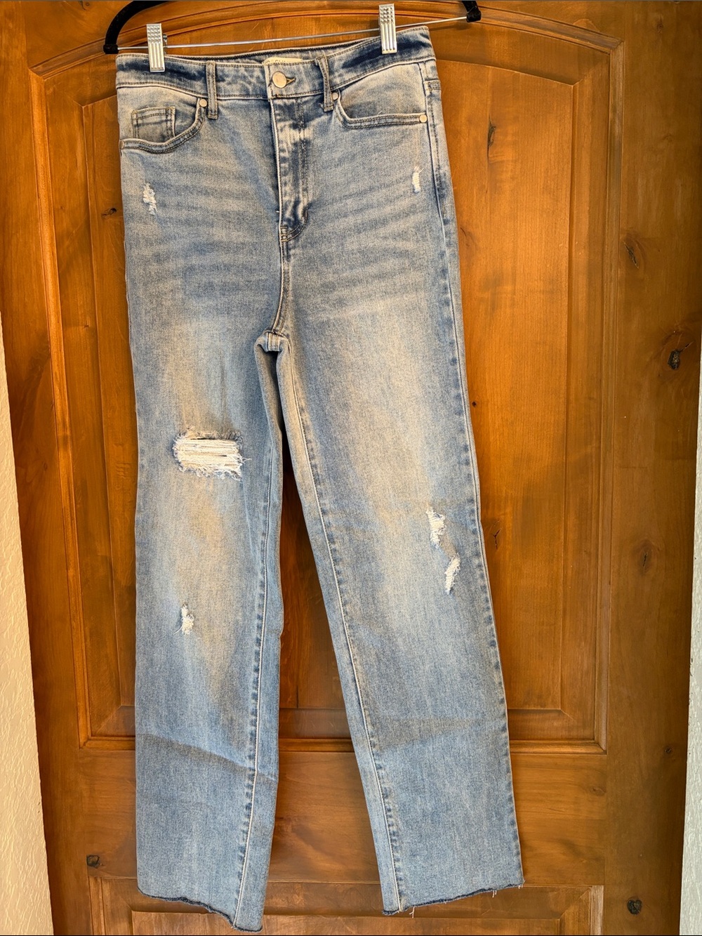 Light Wash Straight-Leg Jeans with Subtle Distressing